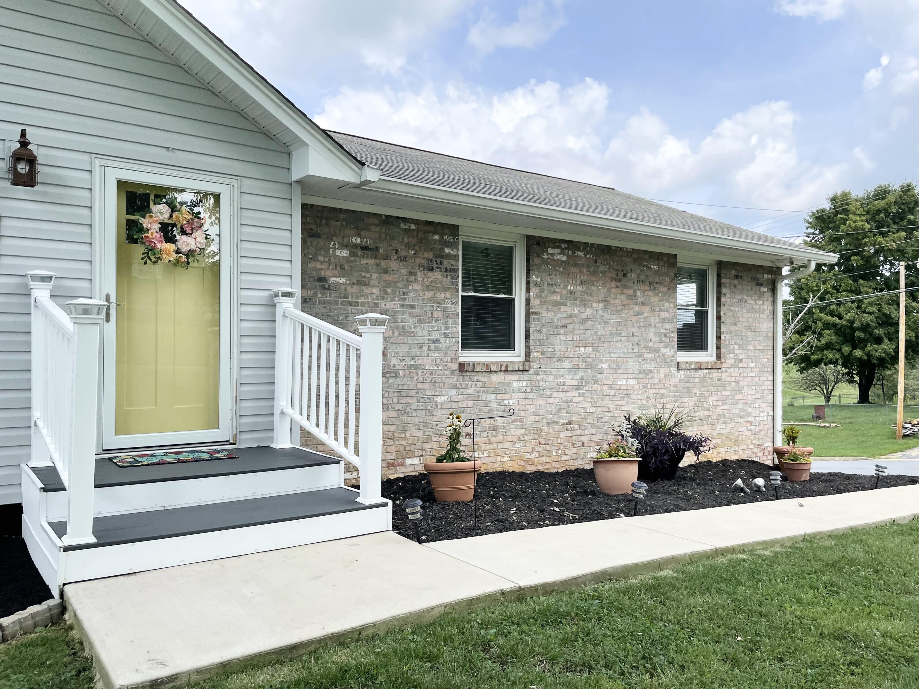 335 Flourville Road Gray, TN 37615 - Photo 9 of 53 C662CD77-92A3-4A54-A2DB-C45960503B4C