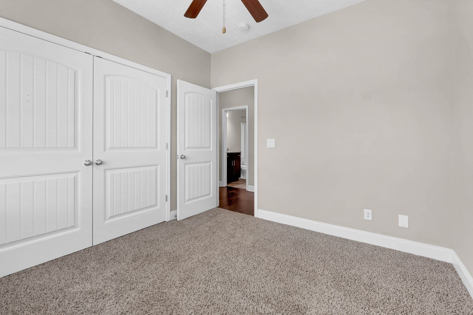 987 Promenade Drive Adams, TN 37010 - Photo 21 of 34 a view of an empty room with cabinet and entryway