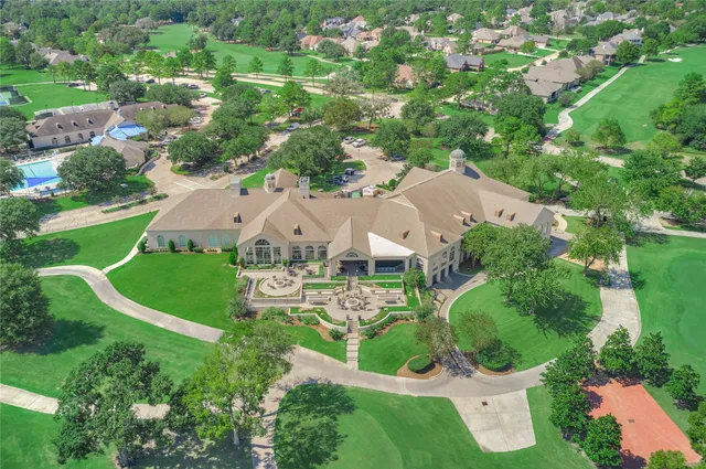 $265,000 | 3164 Bentwater Drive West, Montgomery, TX 77356