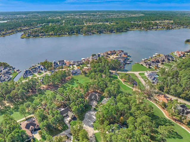 $265,000 | 3164 Bentwater Drive West, Montgomery, TX 77356