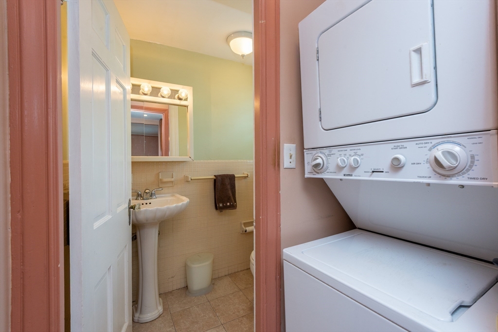 2 Girard Road Stoneham, MA 02180 - Photo 14 of 34 Gallery Image 14
