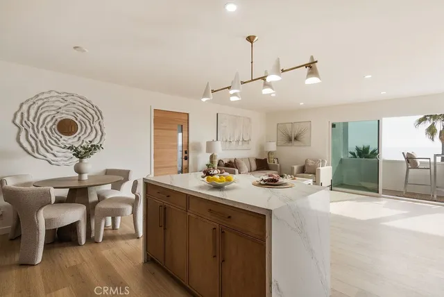 $1,175,000 | 1200 East Ocean Boulevard, Unit 52, Long Beach, CA 90802