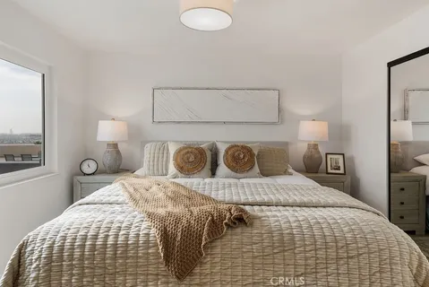 $1,195,000 | 1200 East Ocean Boulevard, Unit 52, Long Beach, CA 90802