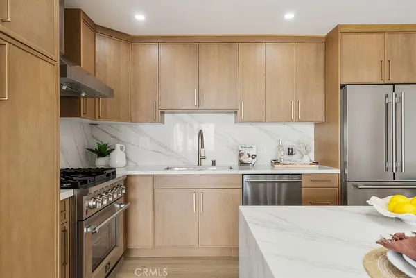 $1,149,000 | 1200 East Ocean Boulevard, Unit 52, Long Beach, CA 90802