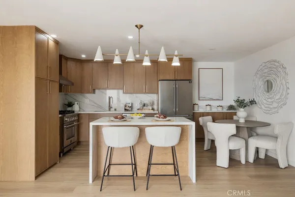 $1,149,000 | 1200 East Ocean Boulevard, Unit 52, Long Beach, CA 90802