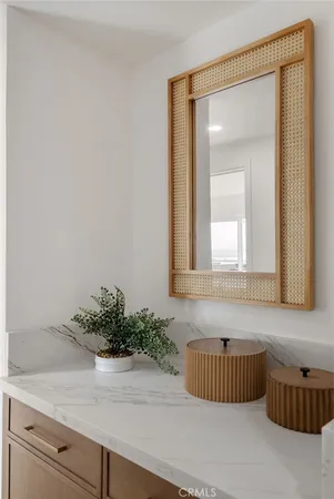 $1,149,000 | 1200 East Ocean Boulevard, Unit 52, Long Beach, CA 90802