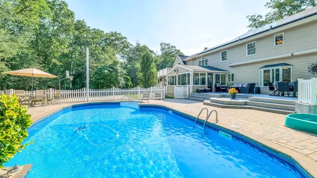 $799,000 | 316 Knollwood Drive, Egg Harbor Township, NJ 08234