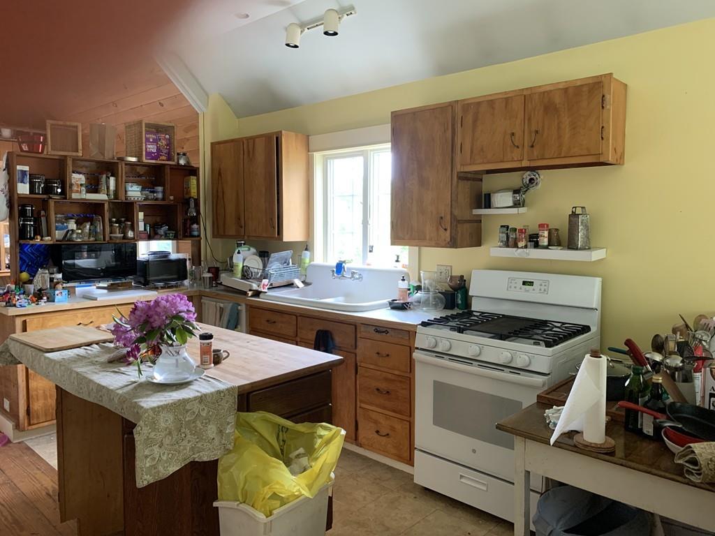 44 Wickett Pond Road Wendell, MA 01379 - Photo 7 of 26 Gallery Image 7