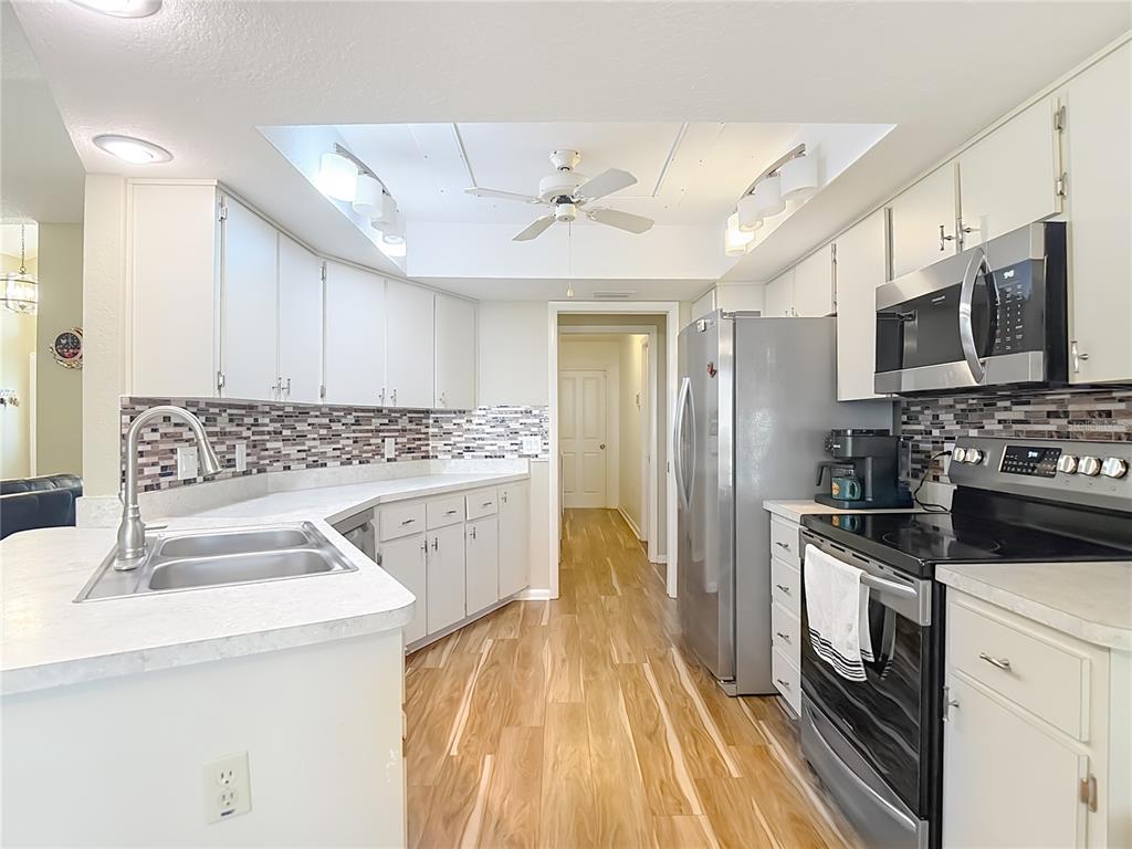 9241 Angora Street Spring Hill, FL 34608 - Photo 11 of 37