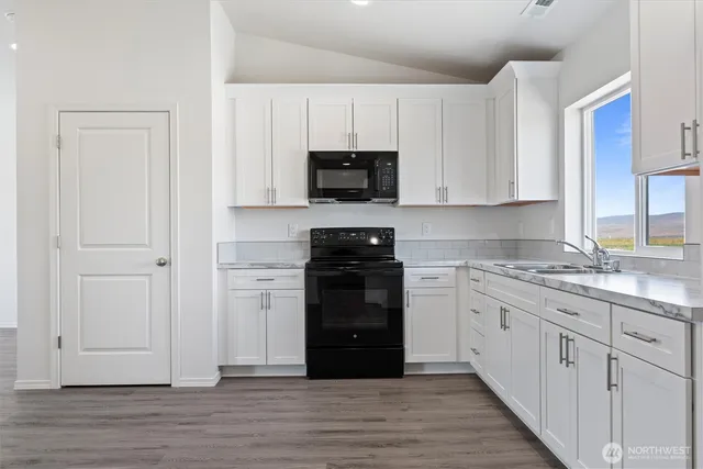 $265,000 | 204 Cherry Street, Mattawa, WA 99349