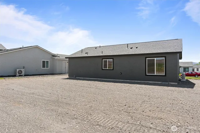 $265,000 | 204 Cherry Street, Mattawa, WA 99349