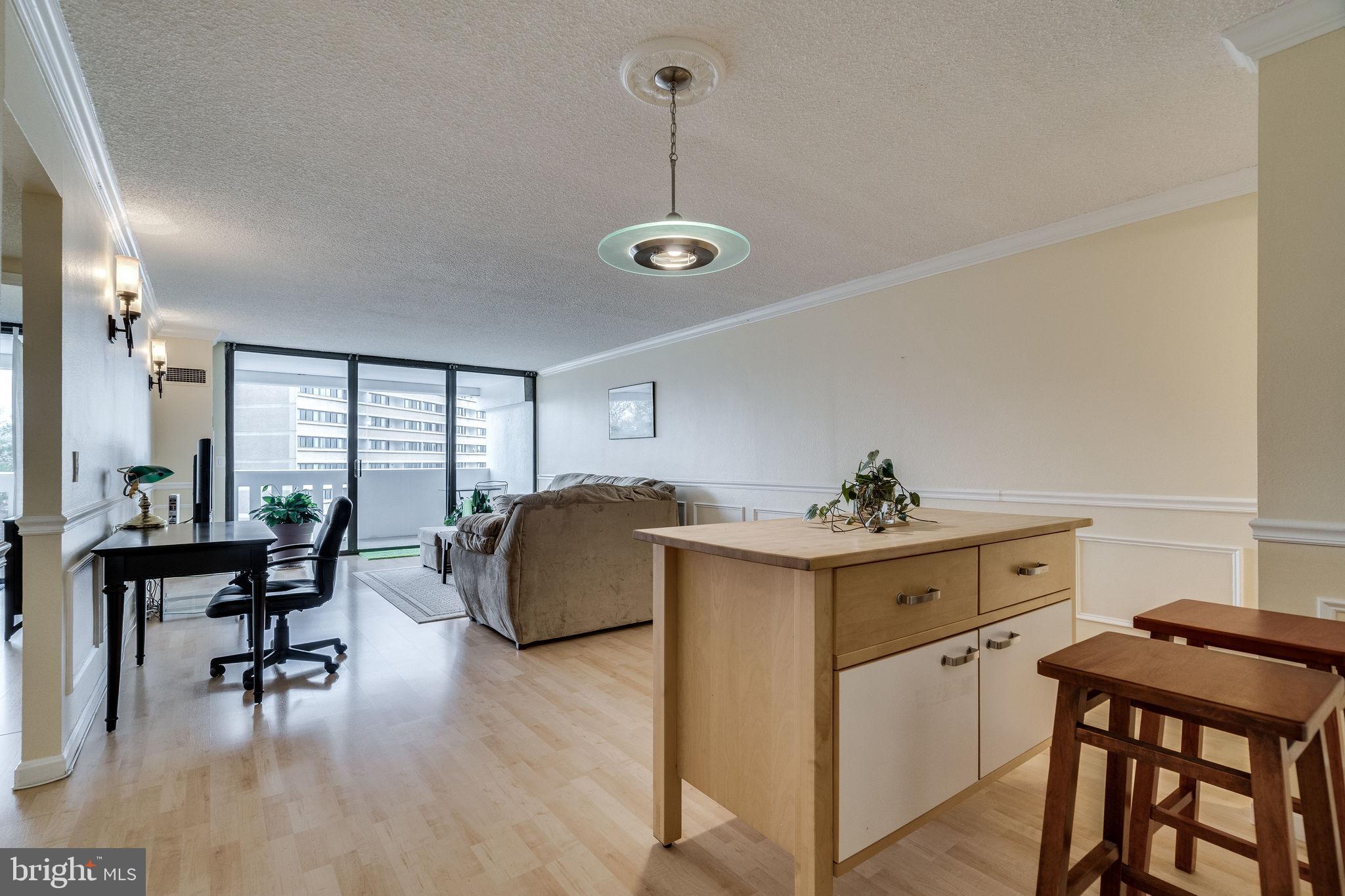6101 Edsall Road, Unit 905 Alexandria, VA 22304 - Photo 15 of 62