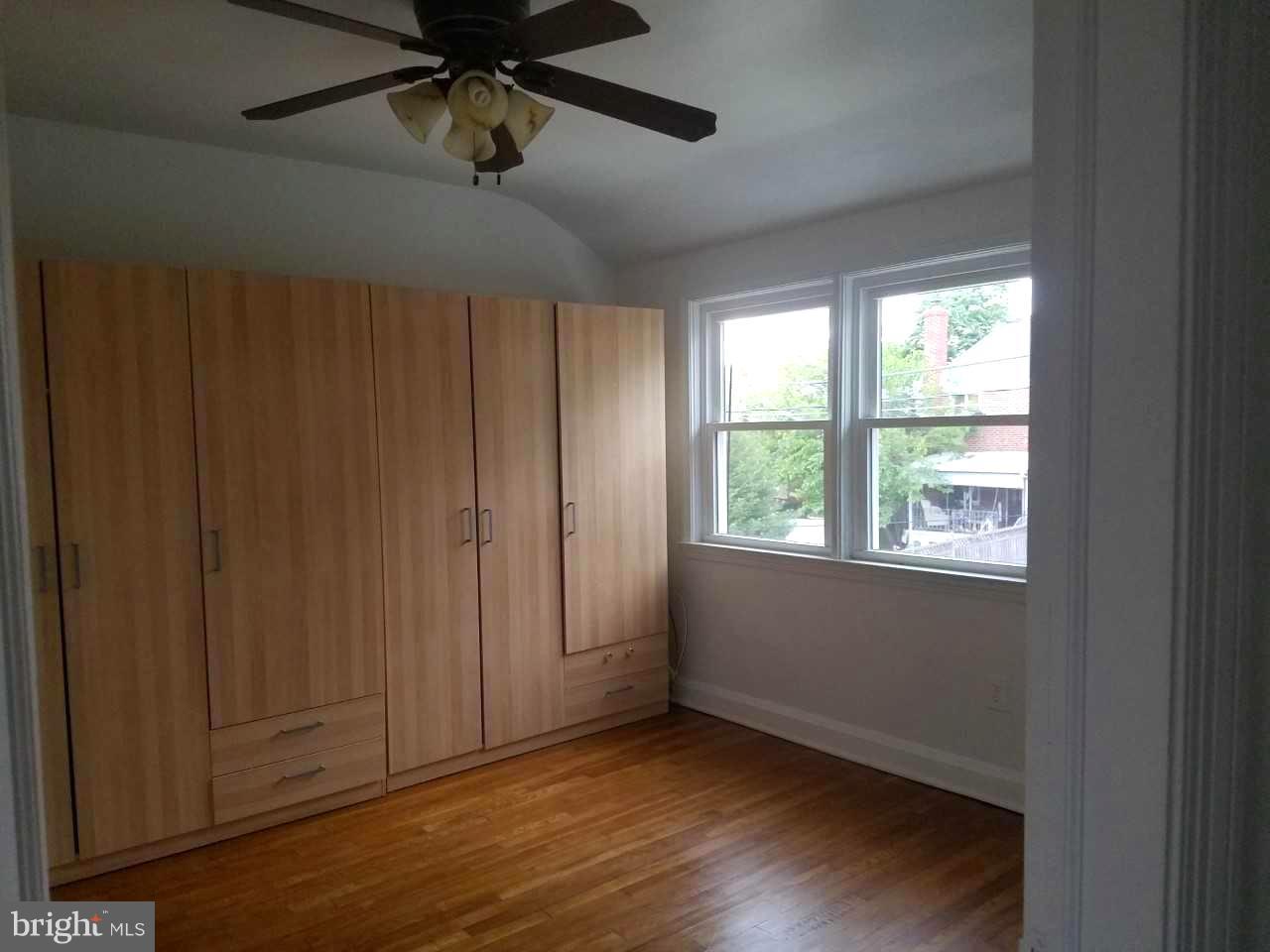 1904 Barry Road Baltimore, MD 21222 - Photo 18 of 26 Bedroom