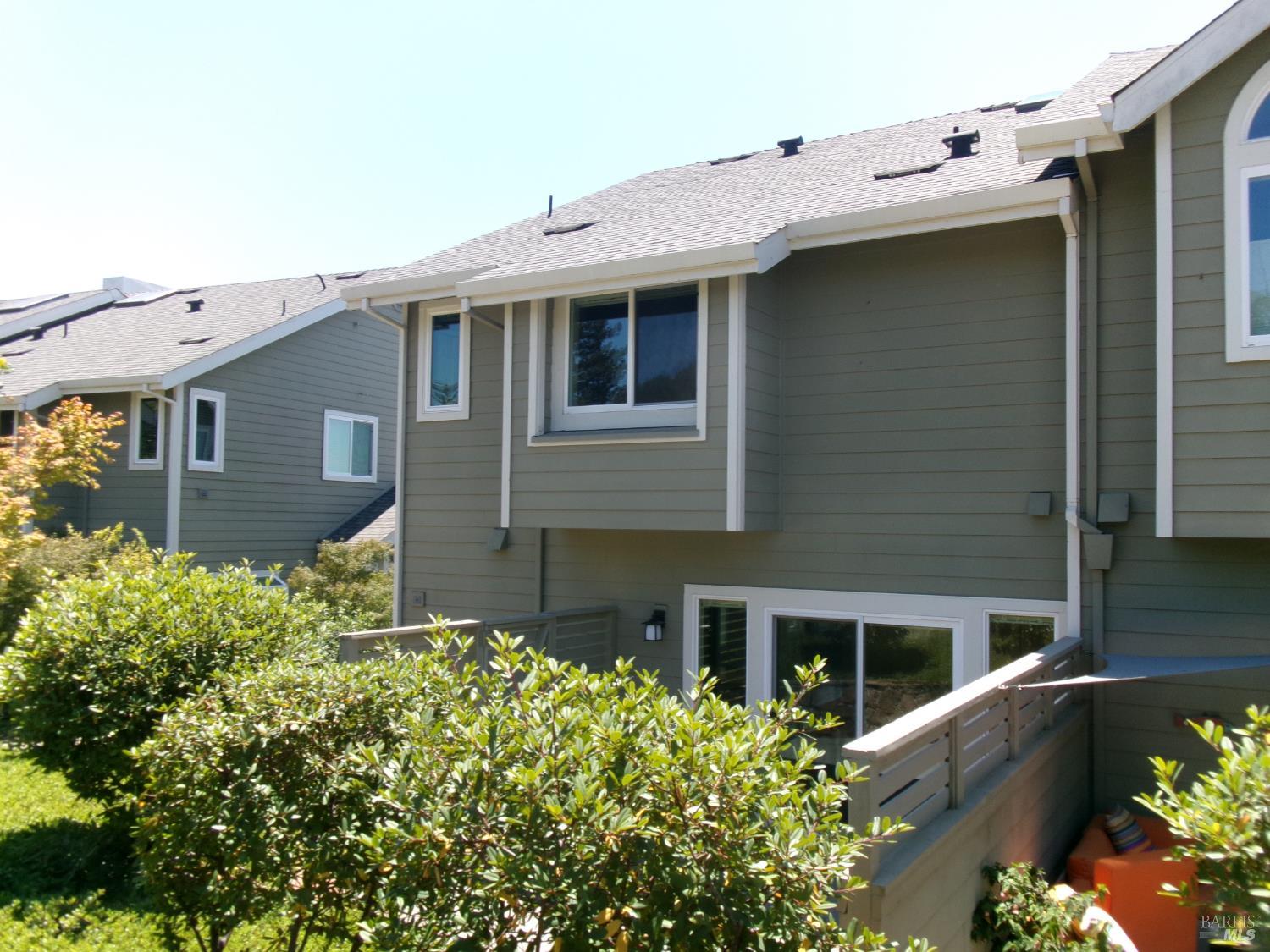 2073 Stonefield Lane Santa Rosa, CA 95403 - Photo 8 of 37