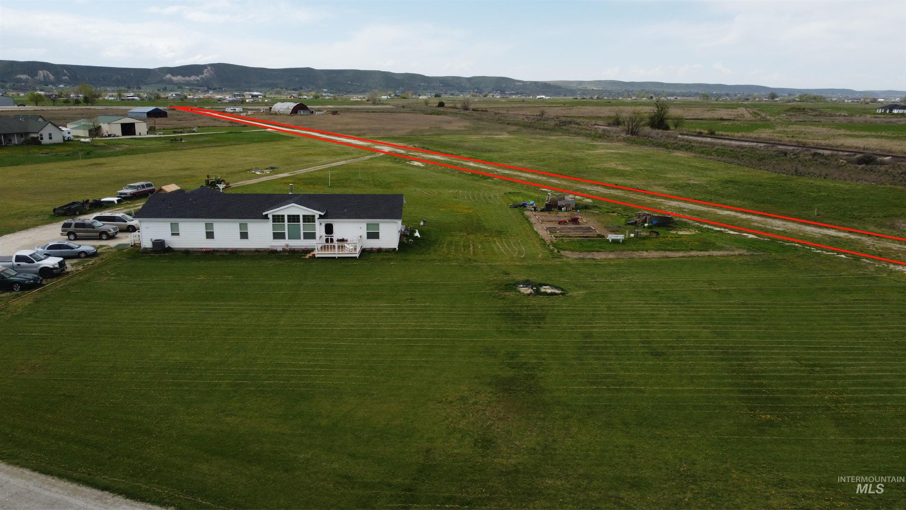 2385 Airport Road Emmett, ID 83617 - Photo 2 of 22