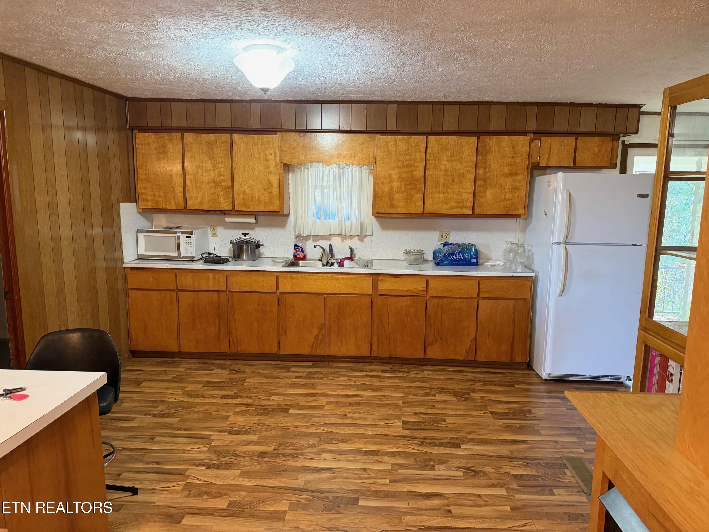 3514 Mt Helen Road Allardt, TN 38504 - Photo 9 of 17 IMG_1573