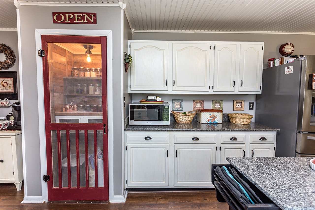 2222 Parksville Road Benton, TN 37307 - Photo 10 of 28 Gallery Image 10