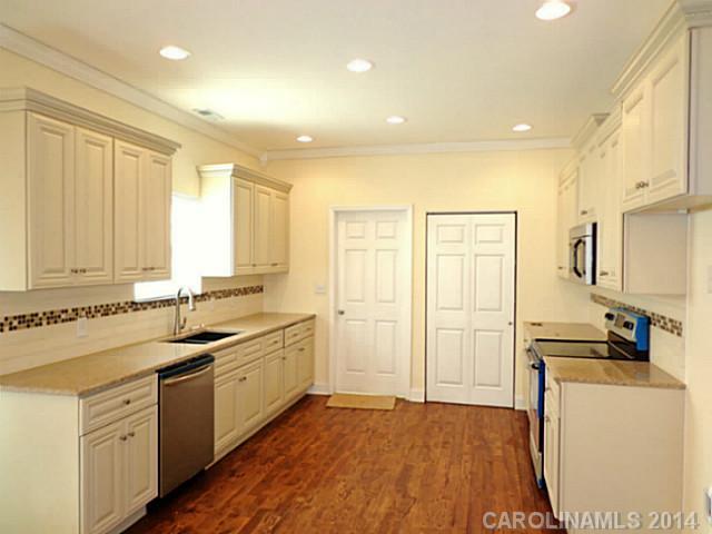 427 Pamela Road York, SC 29745 - Photo 6 of 15