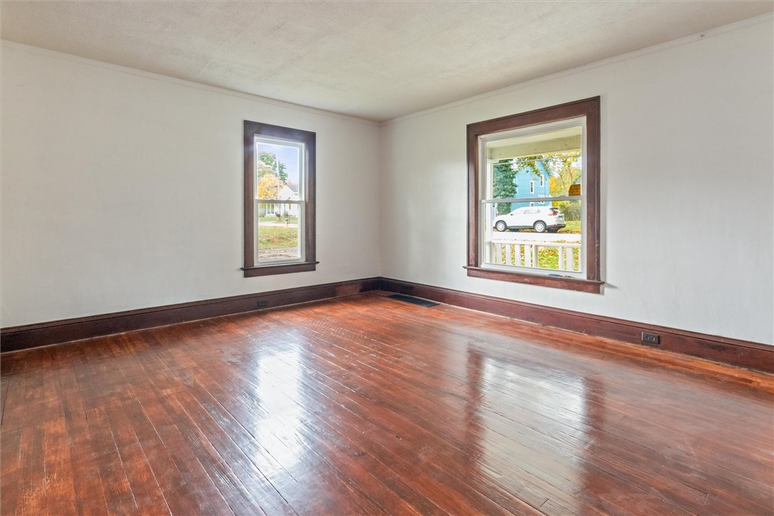 3680 South Main Street Marion, NY 14505 - Photo 13 of 37 living area