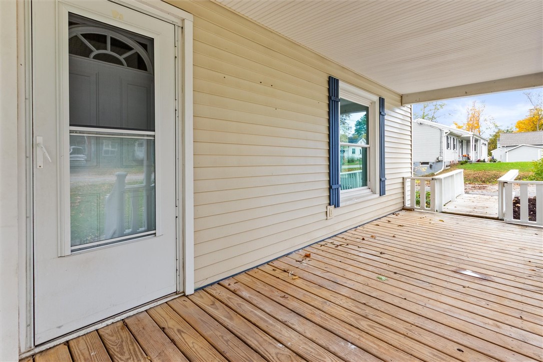 3680 South Main Street Marion, NY 14505 - Photo 5 of 37 front porch