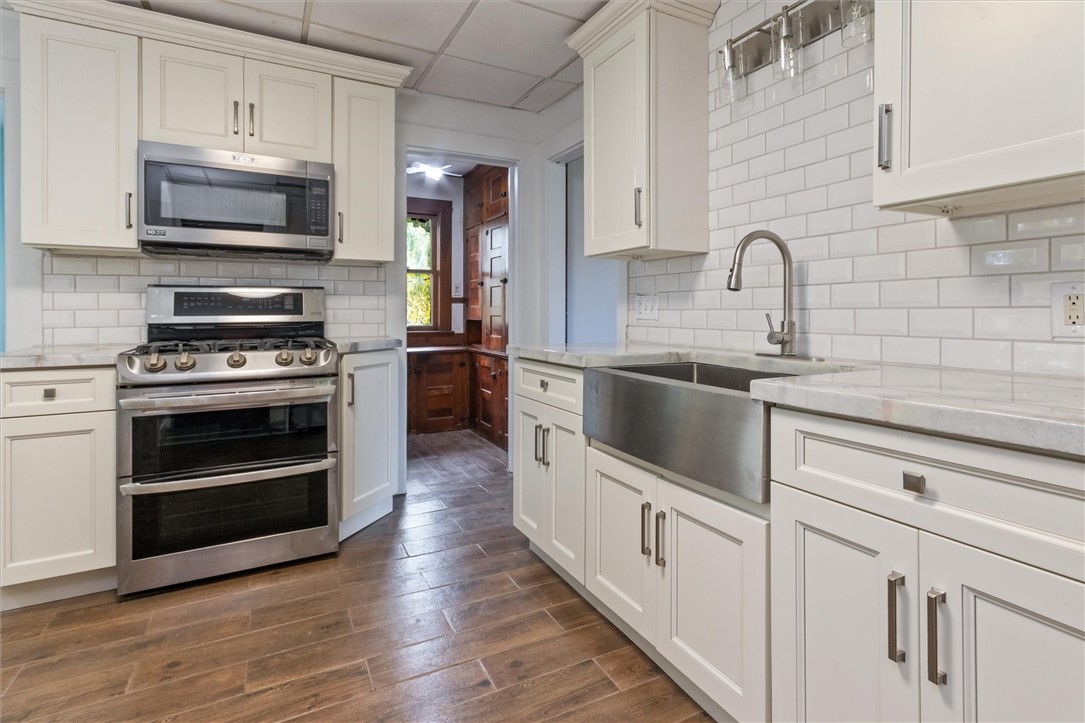 3680 South Main Street Marion, NY 14505 - Photo 10 of 37 kitchen