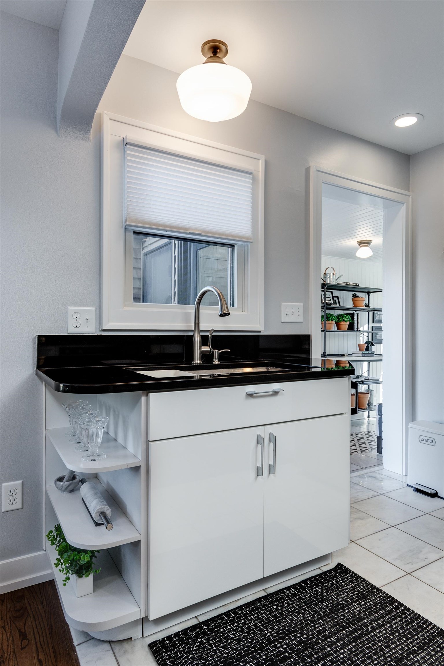 2501 Waunona Way Madison, WI 53713 - Photo 20 of 73