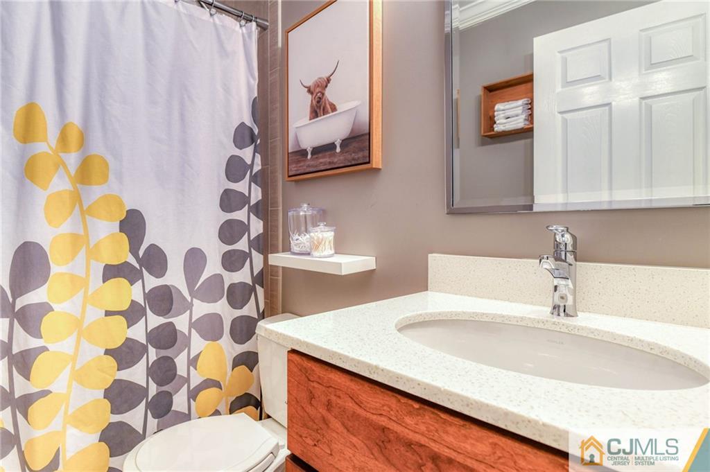 161 Salem Road North Brunswick, NJ 08902 - Photo 20 of 35 Gallery Image 20