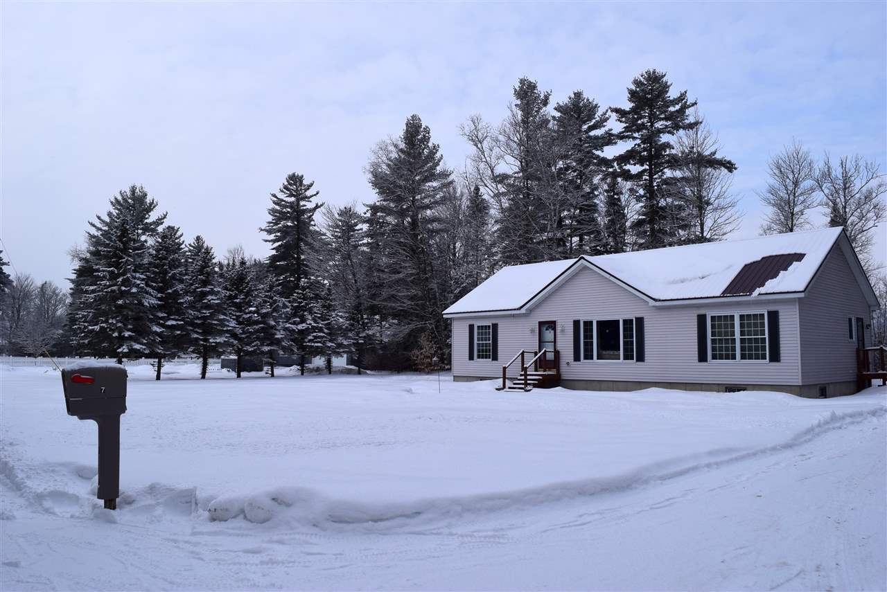 7 Pine Haven Road Lancaster, NH 03584 - Photo 5 of 40