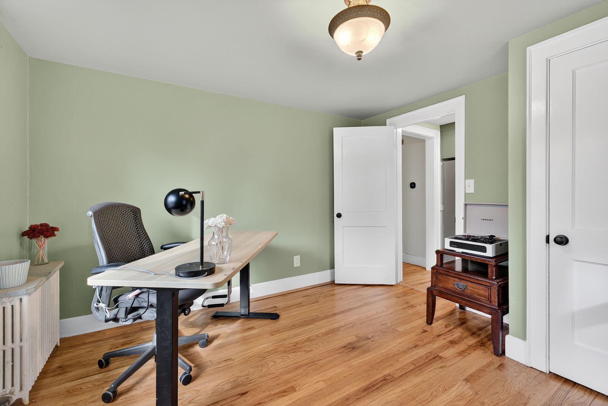 4 Fairview Street Portland, ME 04102 - Photo 11 of 46 Bedroom 1