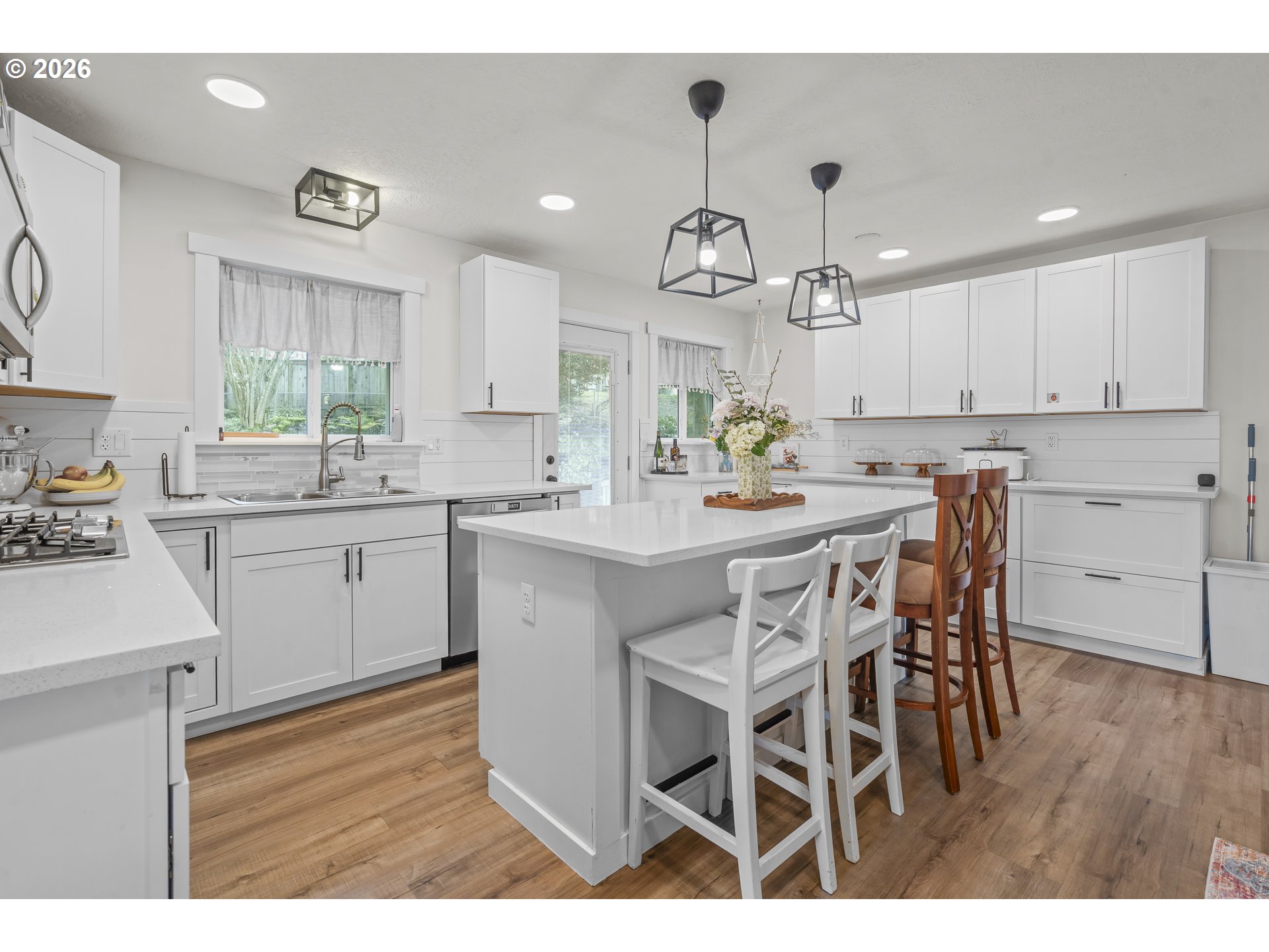 1470 Aerial Way Southeast Salem, OR 97302 - Photo 17 of 41