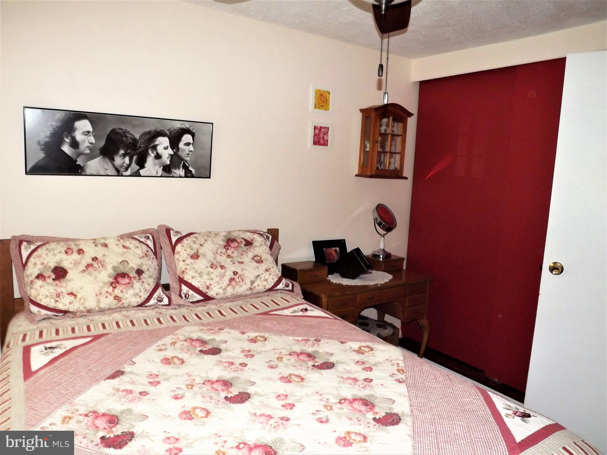 7357 Edsworth Road Baltimore, MD 21222 - Photo 25 of 30 2nd Bedroom with large closet.