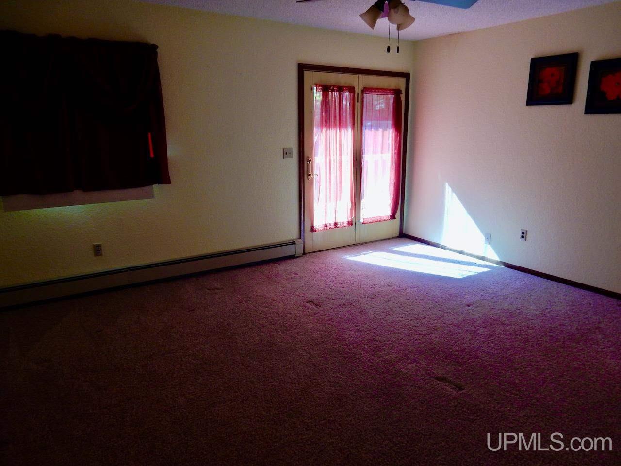 612 West Gulliver Lake Road Gulliver, MI 49840 - Photo 16 of 27 Gallery Image 16