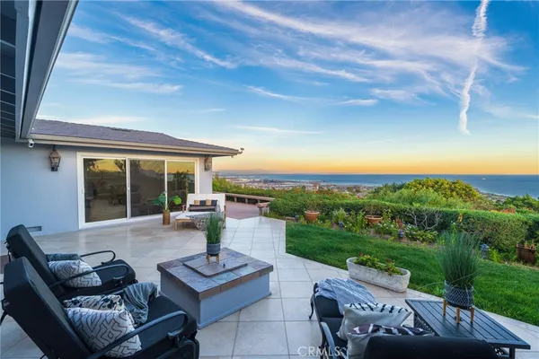 $2,298,000 | 3226 Corinna Drive, Rancho Palos Verdes, CA 90275