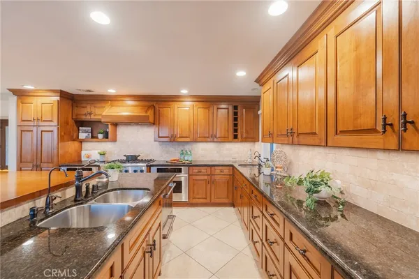 $2,298,000 | 3226 Corinna Drive, Rancho Palos Verdes, CA 90275
