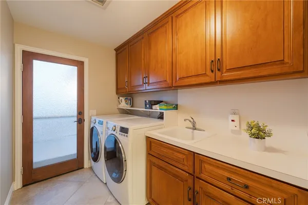$2,298,000 | 3226 Corinna Drive, Rancho Palos Verdes, CA 90275
