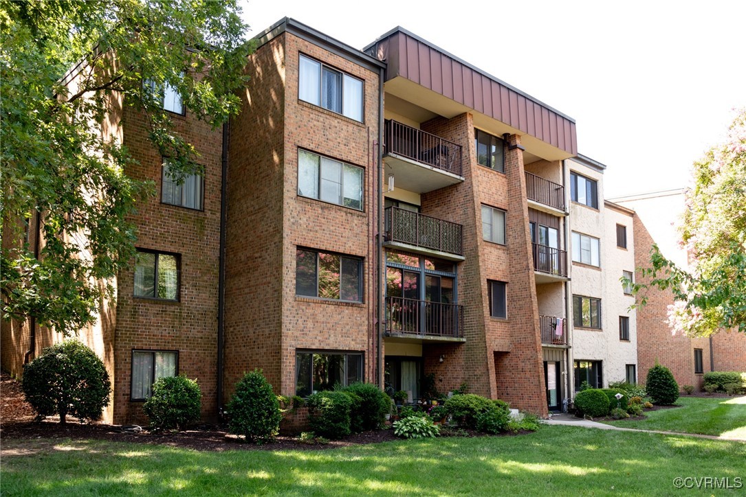 1502 Largo Road, Unit 302 Henrico, VA 23238 - Photo 26 of 26 Gallery Image 26