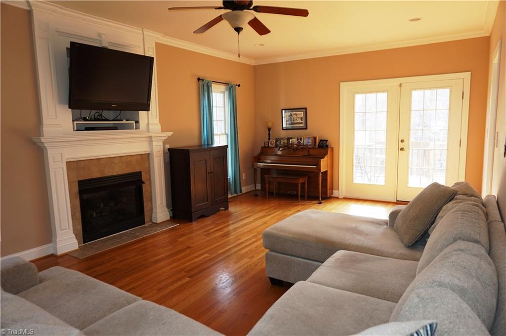 7517 Kristen Drive Oak Ridge, NC 27310 - Photo 13 of 30