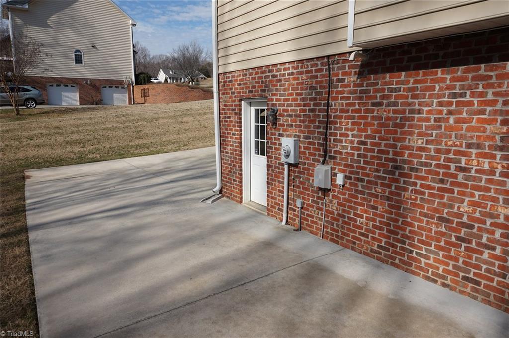 7517 Kristen Drive Oak Ridge, NC 27310 - Photo 27 of 30