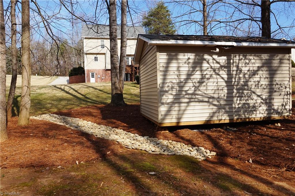 7517 Kristen Drive Oak Ridge, NC 27310 - Photo 28 of 30