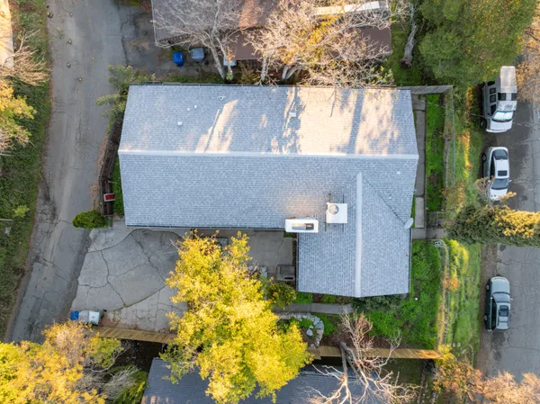 $299,900 | 2077 Skyline Drive, Redding, CA 96001