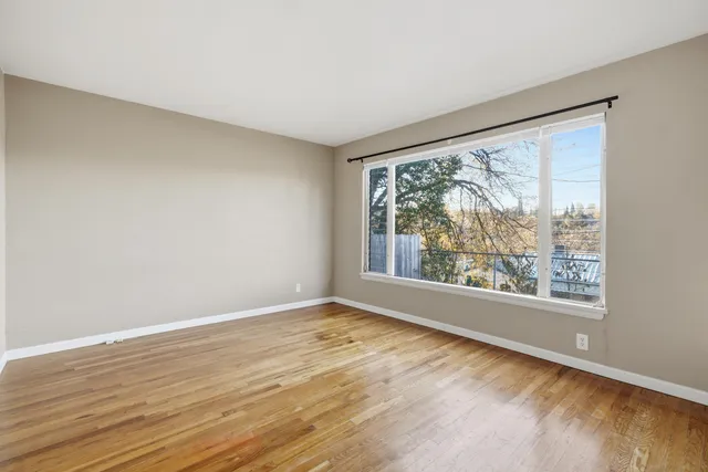 $314,900 | 2077 Skyline Drive, Redding, CA 96001