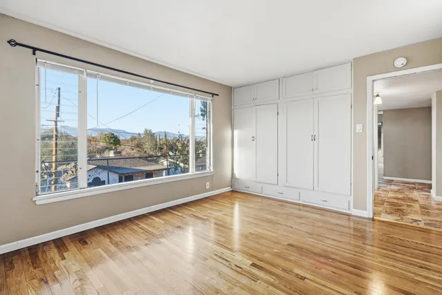 $314,900 | 2077 Skyline Drive, Redding, CA 96001