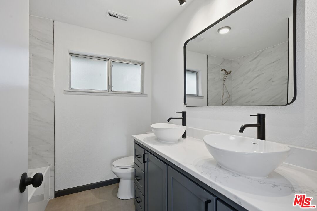 17832 Deer Hill Road Hidden Valley Lake, CA 95467 - Photo 17 of 57