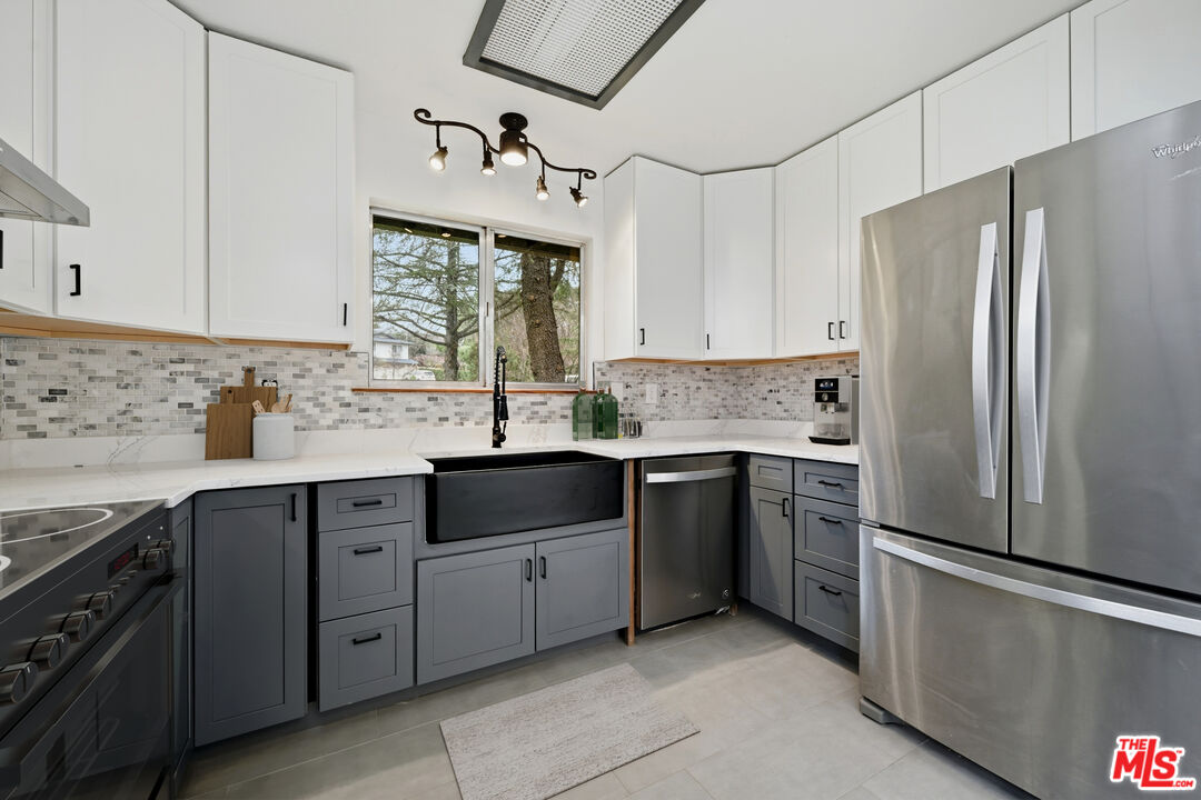 17832 Deer Hill Road Hidden Valley Lake, CA 95467 - Photo 33 of 57