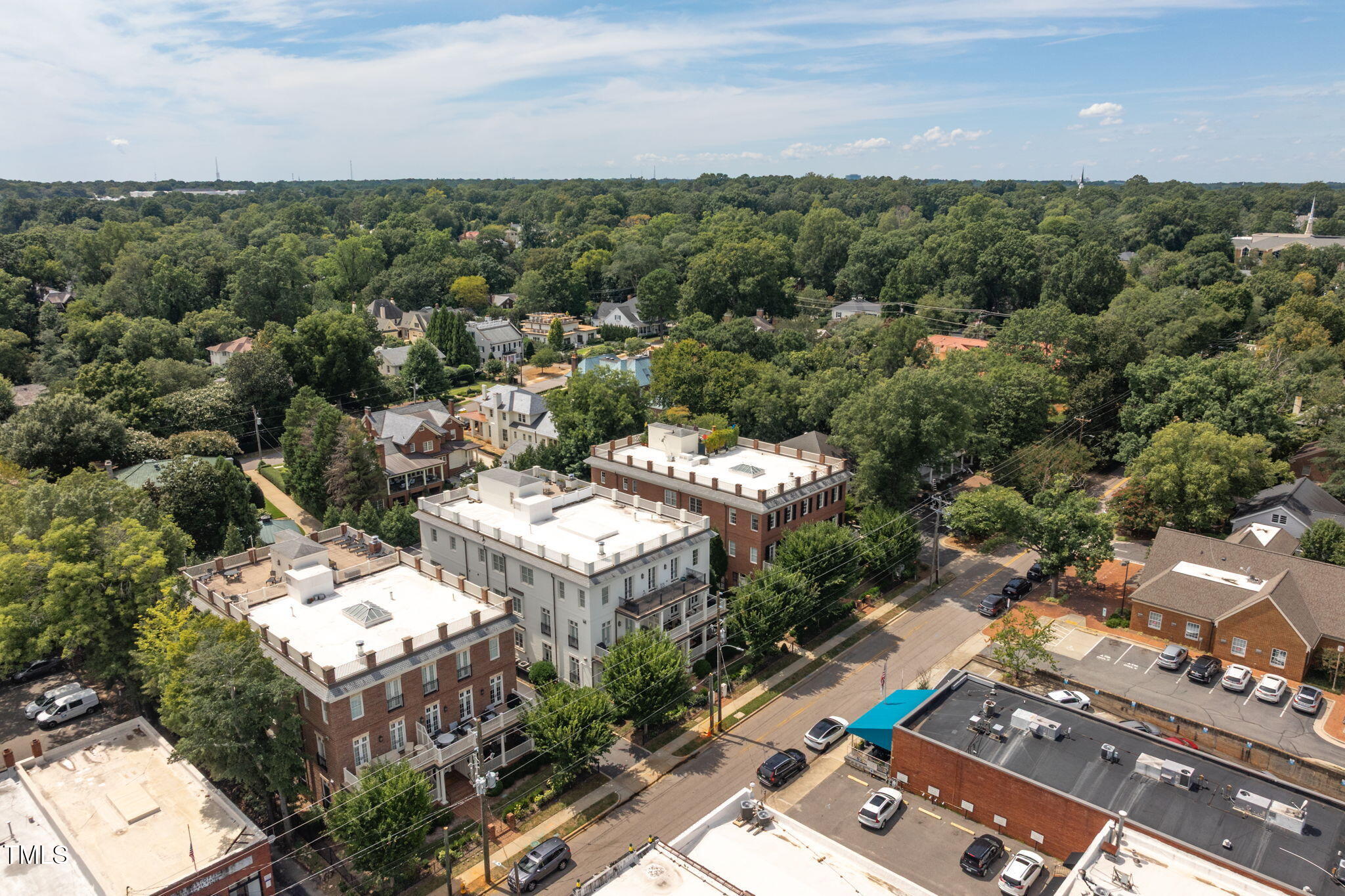 2015 Fairview Road, Unit 200 Raleigh, NC 27608 - Photo 52 of 58 12-web-or-mls-2015 Fairview 200-59