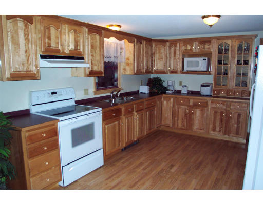 43 Ridge Street Westminster, MA 01473 - Photo 2 of 7 Gallery Image 2