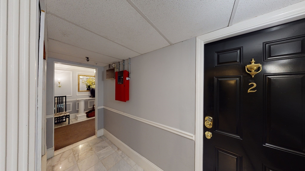 290 Beacon Street, Unit 2 Boston, MA 02116 - Photo 16 of 23