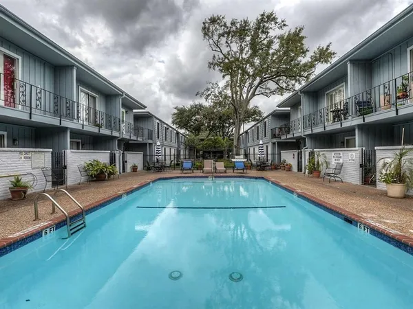 $1,250 | 1901 South Voss Road, Unit 61, Houston, TX 77057