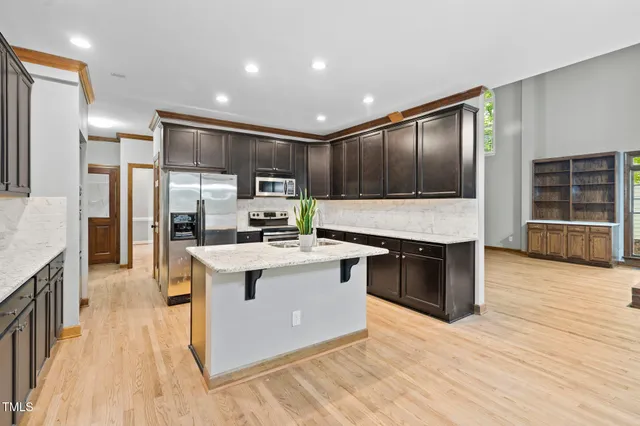 $3,295 | 1008 West Sterlington Place, Apex, NC 27502