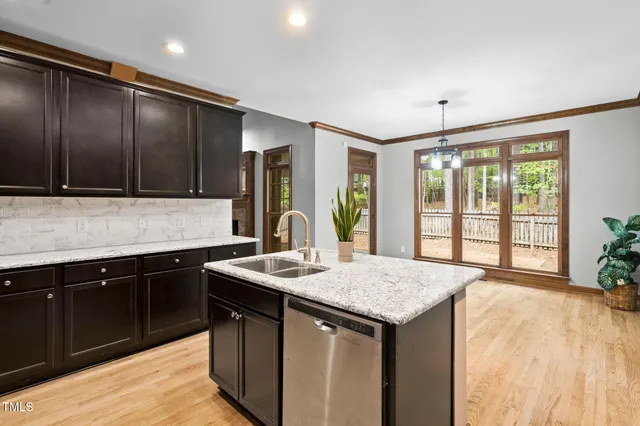 $3,295 | 1008 West Sterlington Place, Apex, NC 27502